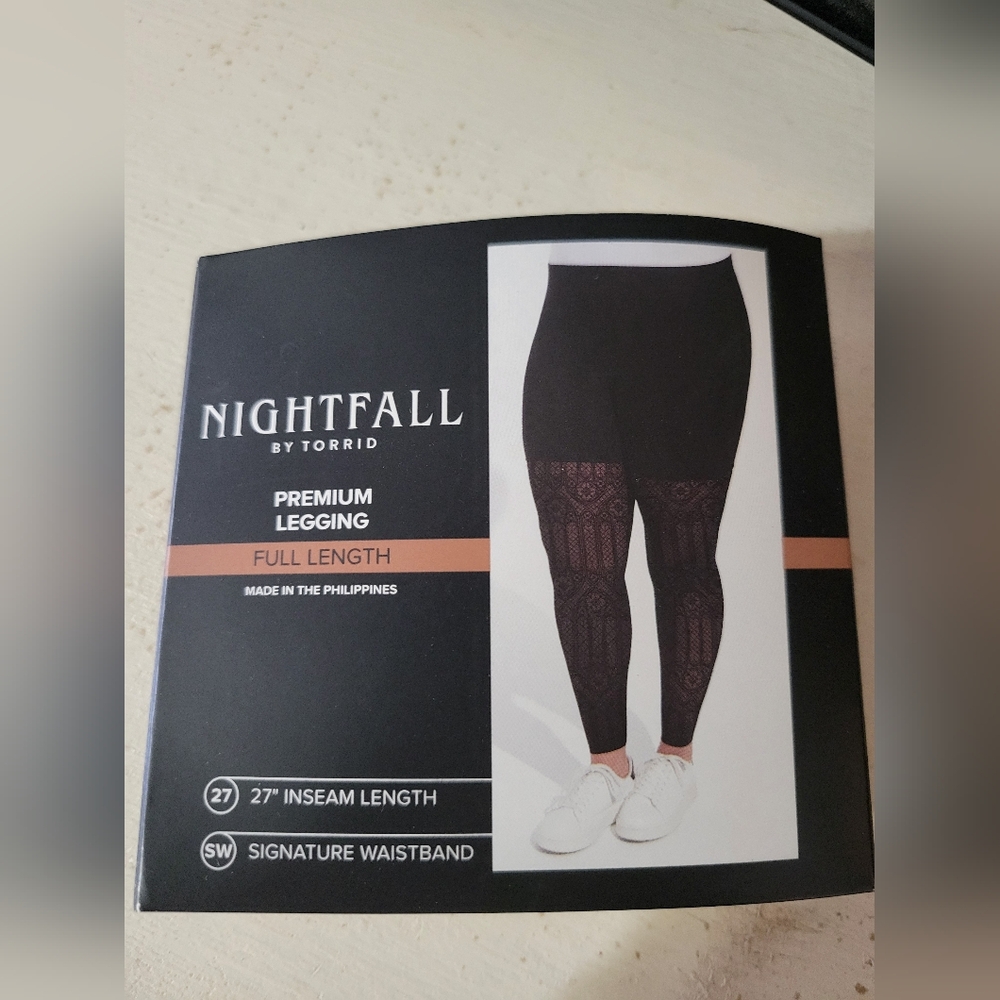 Torrid Nightfall Mesh Panel Legging How to Wear It Size 1 NWT
